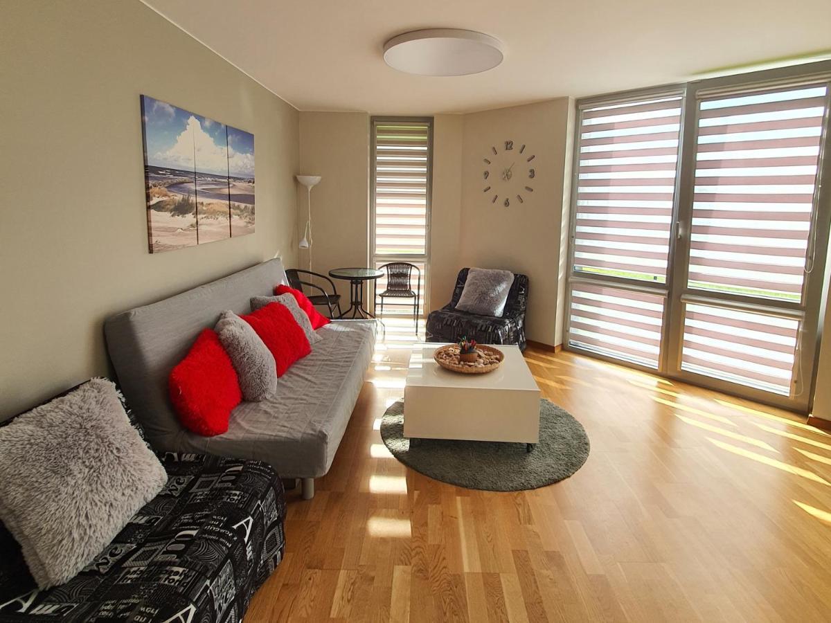 Juros Akmenelio Apartamentai Elija Швентой Экстерьер фото